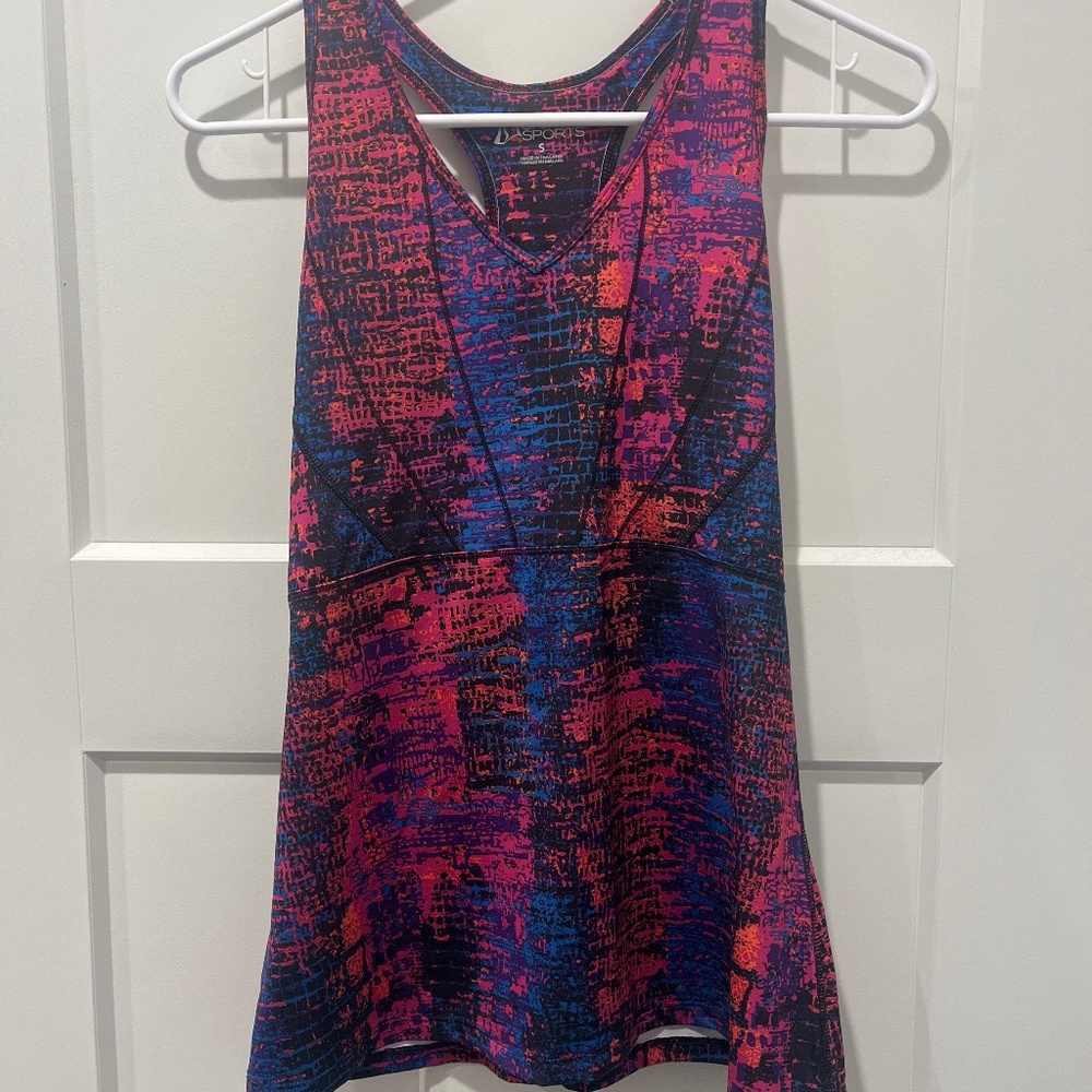 SkirtSports tank